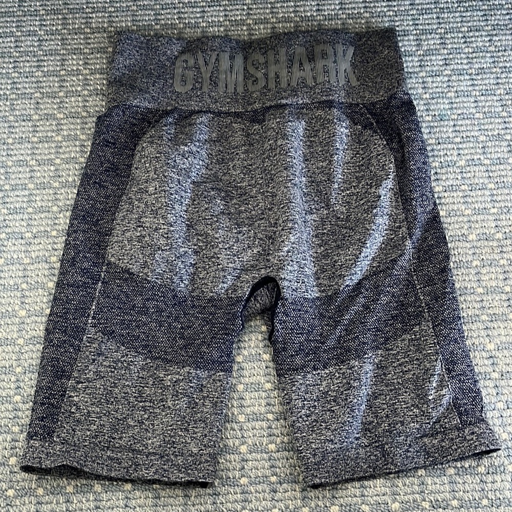GYMSHARK bike shorts